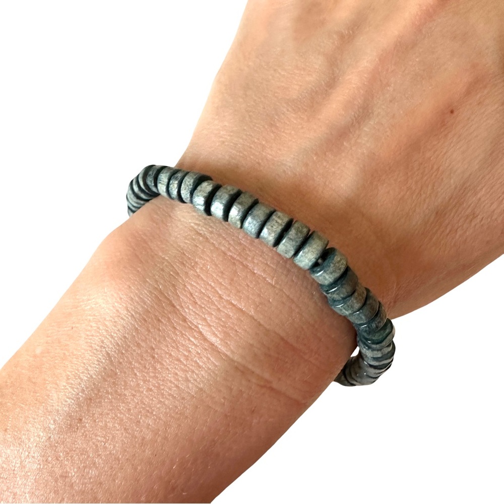🔴 5 for $10 ONE Elegant Bluish Gray Wooden Beaded Bracelet - Picture 2 of 16